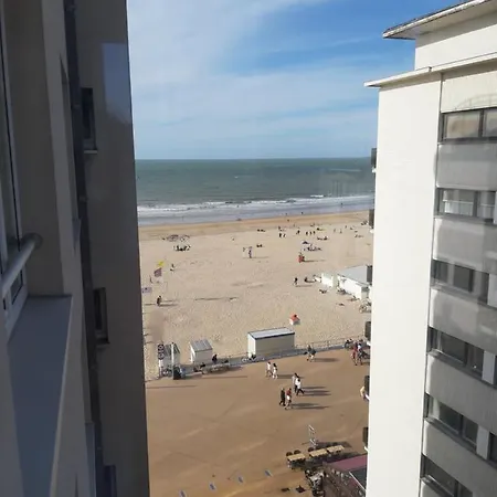 Novia - Op De Zeedijk, Parkeren Mogelijk Ostend