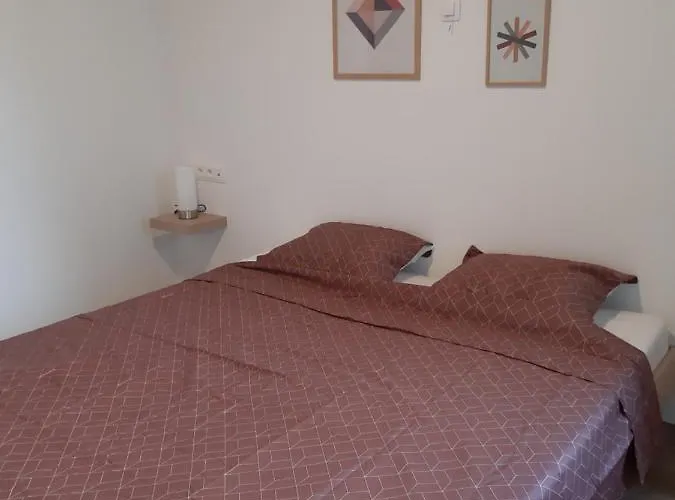 Novia - Op De Zeedijk, Parkeren Mogelijk Apartamento